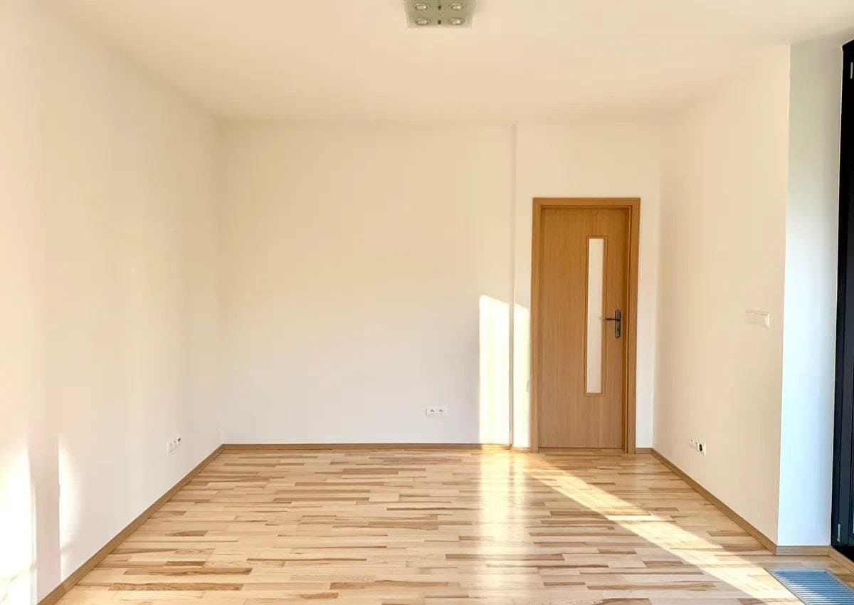 WhatsApp Image 2026-02-25 at 18.56.51 (1).jpeg